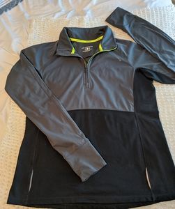 Brooks run happy pullover